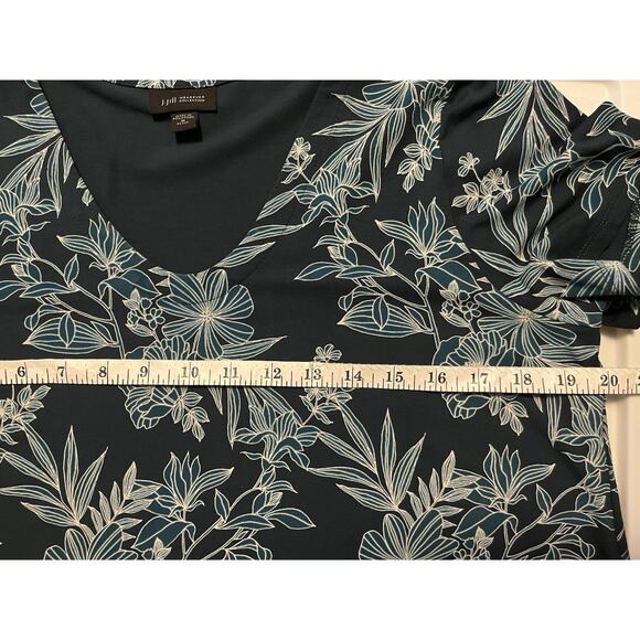 J Jill Wearever Collection Green Leaf Floral Peasant Relaxed V-neck Top M Petite - Picture 7 of 8